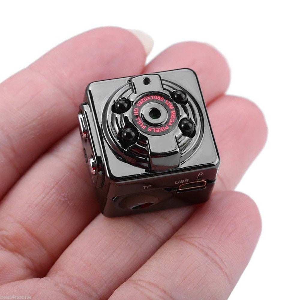 Mini camera video auto Full HD  1080p, 12 mp, suport micro SD